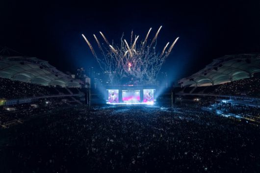 지난달 21일 경기도 고양종합운동장에서 펼쳐진 오아시스 공연 전경. 서울신문 DB