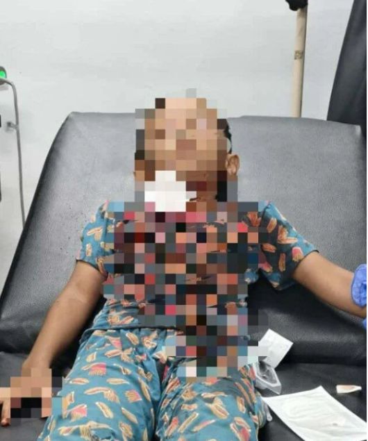 말레이시아에서 온라인 게임에 몰두하던 9세 소년이 6세 동생을 흉기로 공격해 중상을 입히는 충격적인 사건이 발생했다. Bernama