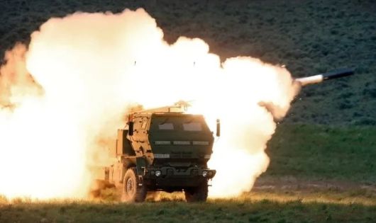 고속 기동 포병 로켓 시스템(HIMARS·하이마스) AP 연합뉴스