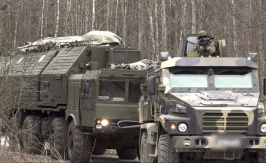 러시아의 최신 극초음속 중거리 미사일 ‘오레시니크’(Oreshnik)가 벨라루스에 배치되는 모습. EPA 연합뉴스