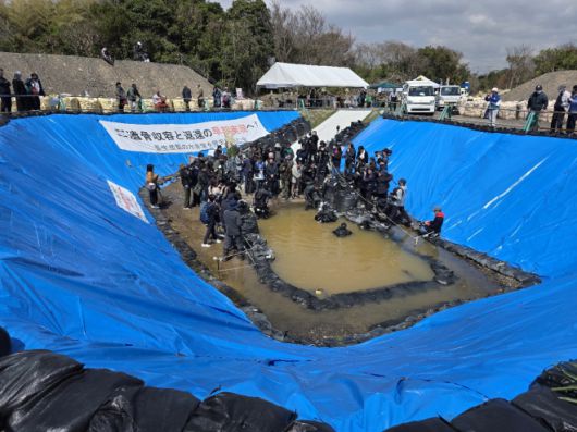 잠수부들이 일본 야마구치현 우베시에 있는 해저 탄광의 조사를 마치고 나오고 있다. 조덕호 대구대 명예교수 제공