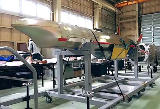 일본 방위장비청(ATLA)이 공개한 영상 속 신형 SSM 시제기. 조립·시험 단계에서의 기체 형상과 내부 배치가 일부 확인된다. ATLA 제공