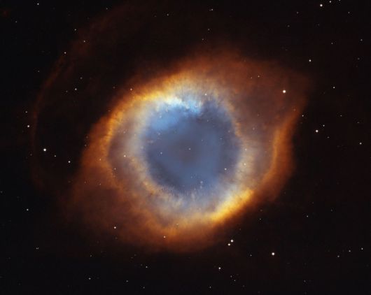 허블우주망원경이 촬영한 헬릭스 성운. NASA 제공