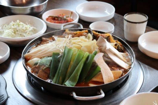 출처=검은소새끼​​​​​​​SBS '생방송 투데이' 오늘 방송 맛집은? 장보고빵-소고기 등 소개