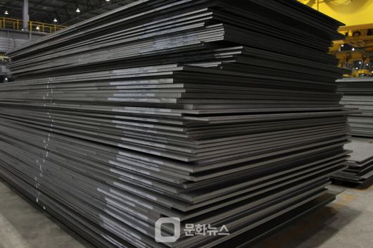 현대제철 당진제철소에서 생산되는 후판 / 사진제공=현대제철