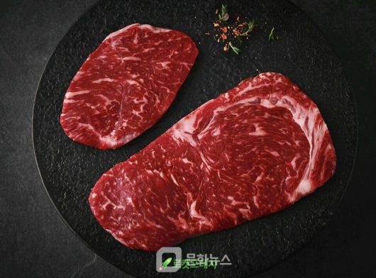 쿠팡 로켓프레시 숙성 한우 등심 제품컷 / 사진제공=쿠팡