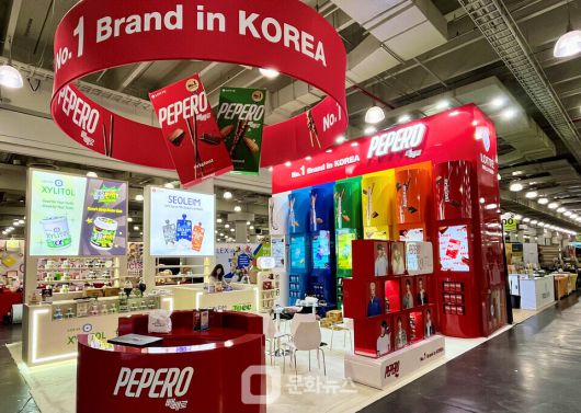 롯데웰푸드가 6월 29일부터 7월 1일(현지시간)까지 뉴욕 자비츠 센터(Javits Center)에서 열리는 ‘2025 서머 팬시 푸드쇼(2025 Summer Fancy Food Show)’에 참가해 롯데웰푸드의 핵심 브랜드 홍보에 나섰다. / 사진제공=롯데웰푸드