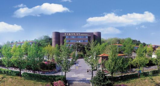 한국폴리텍대학 서울강서캠퍼스가 총신대학교와 함께 직무역량 강화 프로그램을 진행했다.