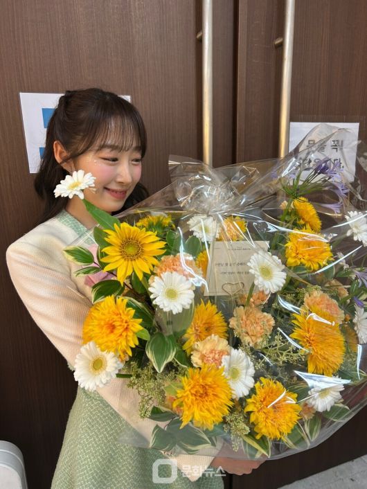 우주소녀 수빈, 뮤지컬 번 더 위치 첫 공연 성료 / 사진제공=스타쉽엔터테인먼트, 낭만바리게이트