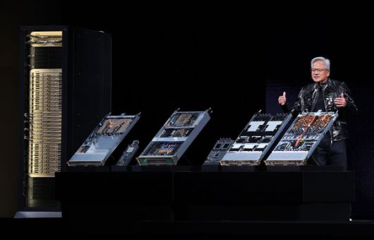 차세대 AI칩 '베라 루빈'을 공개한 젠슨 황 엔비디아 CEO / 사진=연합뉴스