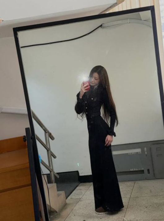 청순, 청량, 섹시 다 있네...장원영→안유진 아이브, 6인6색 패션 대결 승자는? / 사진=장원영 SNS