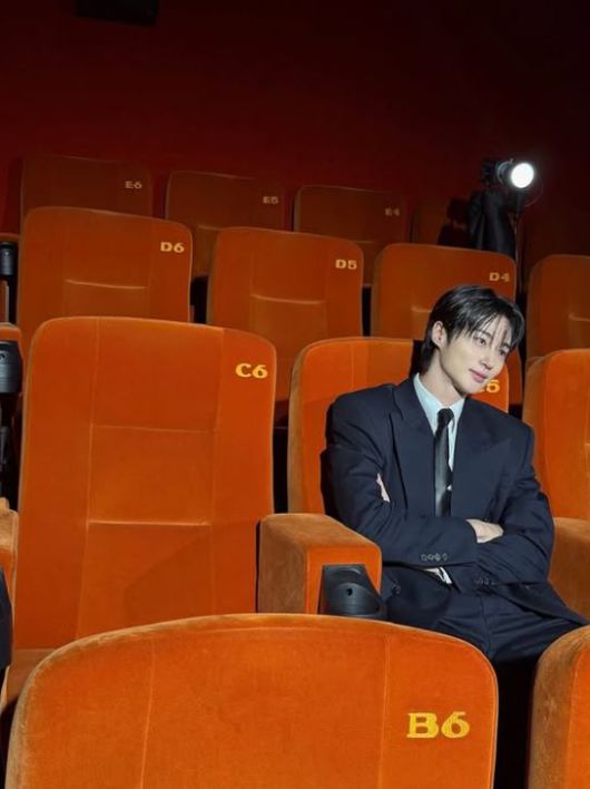 변우석, 극장에서 포옹→187cm 기럭지 자랑까지 / 사진=변우석 SNS