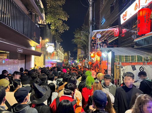 이태원 참사를 목격한 ㅇ씨가 밤 9시~9시30분 사이에 찍은 사진