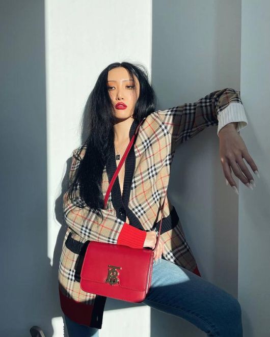 그룹 마마무 화사/사진=화사 인스타그램