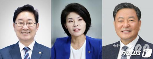 (서울=뉴스1) = 문재인 대통령은 30일 법무부 장관 후보자에 박범계 국회의원(왼쪽부터), 환경부 장관 후보자에 한정애 국회의원, 국가보훈처장에 황기철 전 해군참모총장을 내정했다. (청와대 제공) 2020.12.30/뉴스1