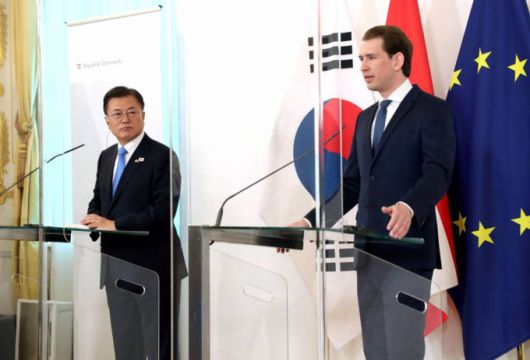 [비엔나(오스트리아)=뉴시스박영태 기자 = 오스트리아를 국빈 방문중인 문재인 대통령이 14일(현지시간) 오스트리아 비엔나 총리실에서 제바스티안 쿠르츠 총리와의 공동기자회견을 하고 있다. 2021.06.14. since1999@newsis.com