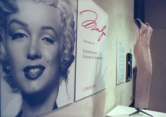 할리우드 배우 마를린 먼로가 1962년 존 F. 케네디 전 미국 대통령의 생일 파티에서 입었던 크리스탈 실크 드레스/AFPBBNews=뉴스1