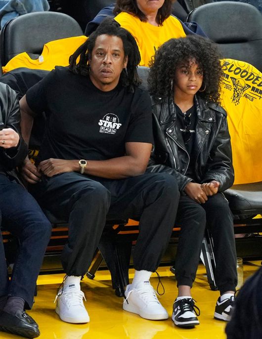 미국 래퍼 겸 사업가 제이지(Jay-Z)와 그의 첫째 딸 블루 아이비 카터/AFPBBNews=뉴스1