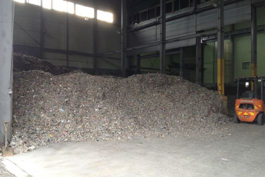 울산광역시에 위치한 에너원의 SRF 제조 공장에 폐기물이 쌓여 있다. /사진제공=에너원