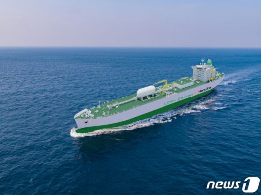 한화오션이 개발한 액화이산화탄소운반선 조감도/사진=뉴스1(한화오션 제공)