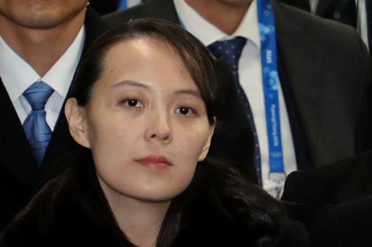 김정은 북한 국무위원장의 여동생 김여정 노동당 중앙위원회 제1부부장이 15일 북일 관계 개선 의지를 담은 담화를 발표했다. 사진은 2018년 2월 강원도 강릉시 강릉역에 도착해 밖으로 이동하고 있는 모습. / 사진=뉴스1