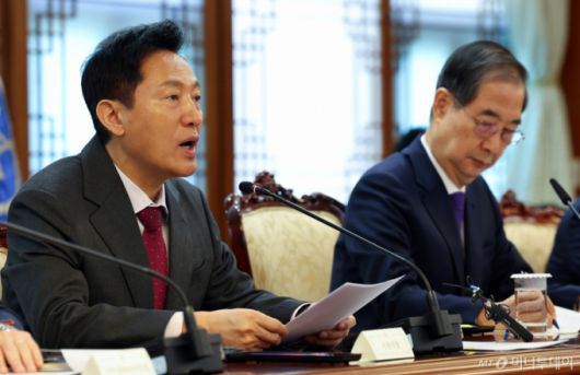 오세훈 서울시장이 2일 정부서울청사에서 열린 치안관계 장관회의에서 보고하고 있다. 2025.04.02. /사진=뉴시스 /사진=최진석