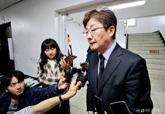 유승민 전 국민의힘 의원이 10일 오후 대구 동구청에서 기자들과 만나 질문에 답하고 있다. 2025.4.10/사진=뉴스1 /사진=(대구=뉴스1) 남승렬 기자