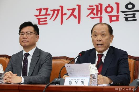 황우여 국민의힘 선관위원장이 지난 9일 오전 서울 여의도 국회에 열린 선거관리위원회 첫 회의에서 발언하고 있다./사진=뉴스1