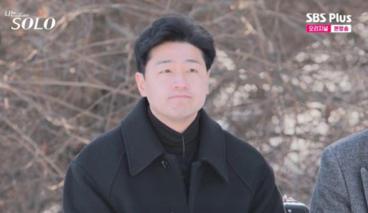 솔로 나라에 등장한 26기 영호. /사진=SBS Plus·ENA '나는 솔로' 캡처