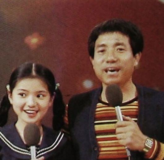 배우 장서희(사진 왼쪽)과 고 이상용이 함께 출연한 예능프로그램 '모이자 노래하자'./사진=장서희 인스타그램