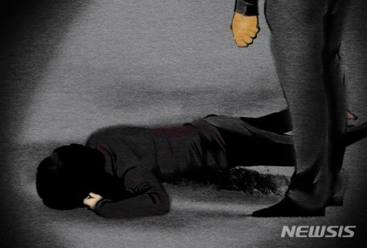 50대 어머니가 혼낸다는 이유로 추행하고 살해한 30대 아들이 중형을 선고받았다./사진=뉴시스