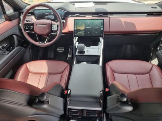 올 뉴 레인지로버 스포츠 P550e 다이내믹 HSE. /사진=강주헌 기자