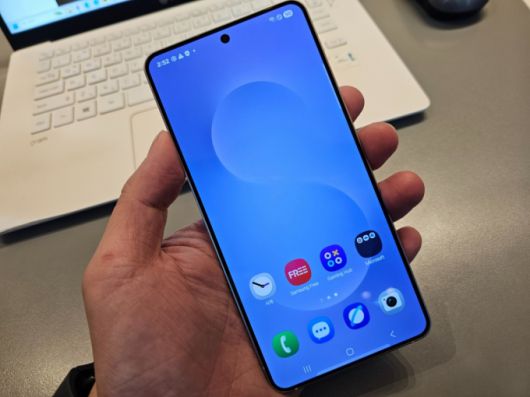 갤럭시S25 엣지. /사진=김승한 기자