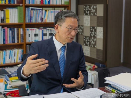 정성호 더불어민주당 의원 인터뷰. / 사진=머니투데이 박상곤 기자