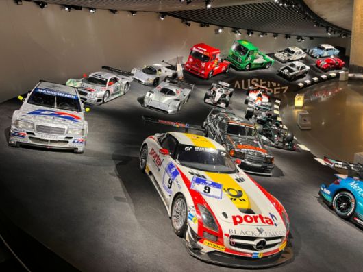 벤츠 박물관의 마지막을 장식한 레이싱카들/사진= 임찬영 기자