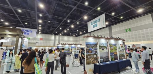 12일 경북 경주 보문단지에 위치한 경주화백컨벤션센터에서 열린 '2025 세계국가유산산업전' 현장. / 사진 = 오진영 기자