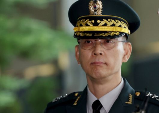 김용대 드론작전사령관이 17일 서울 서초구 서울고등법원에 마련된 조은석 내란 특검 사무실에 피의자 신분으로 출석하고 있다. /사진=뉴시스