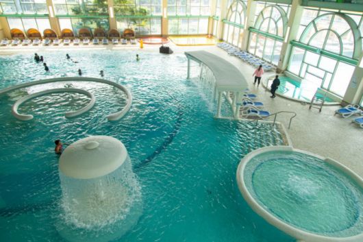 테르메덴 내부 풀 모습./사진제공=경기관광공사