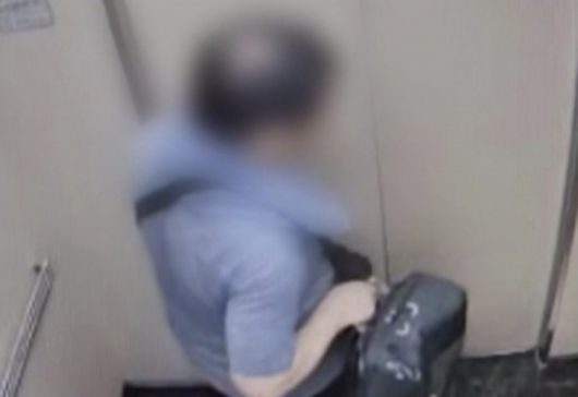 인천 송도에서 사제총기로 아들을 살해한 60대 피의자의 신상은 공개되지 않는 것으로 결정됐다./사진=YTN