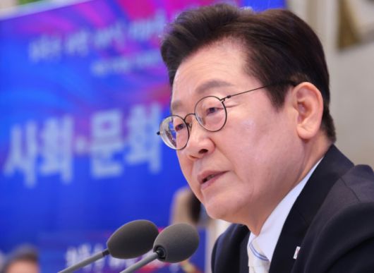 이재명 대통령이 11일 청와대 영빈관에서 열린 취임 100일 기자회견 '회복을 위한 100일, 미래를 위한 성장'에서 발언하고 있다./사진제공=뉴시스(대통령실통신사진기자단)