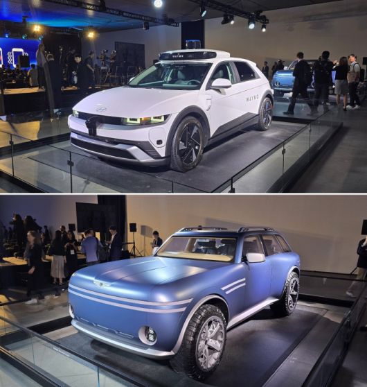 현대차가 18일(현지시간) 뉴욕 맨해튼에서 글로벌 투자자를 대상으로 진행한 '2025 CEO(최고경영자) 인베스터 데이' 행사장에 차량이 전시돼 있다. /사진=심재현 특파원