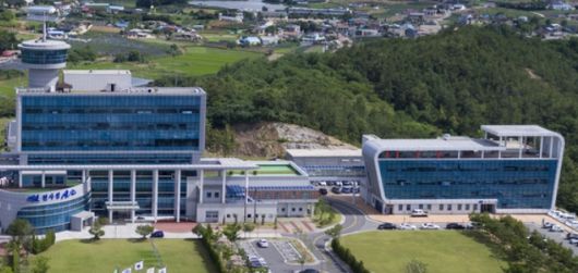 신안군청사 전경./사진제공=신안군