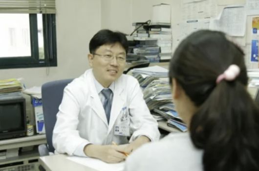 2018년 12월31일 임세원(당시 47세) 서울 강북삼성병원 정신건강의학과 교수가 진료 중이던 환자 A씨의 흉기에 찔려 사망했다./ 사진=대한신경정신의학회