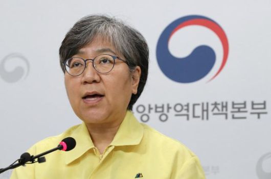 정은경 중앙방역대책본부장이 브리핑을 하고 있다./연합뉴스