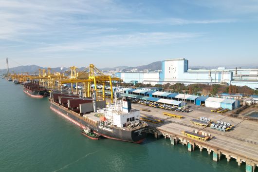 포스코플로우 광양사업장 제품부두 전경./포스코플로우 제공