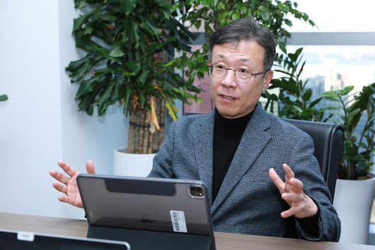 이수철 NH투자증권 운용사업부 대표가 12월 19일 서울 여의도 NH투자증권 본사에서 조선비즈와 인터뷰하고 있다. / NH투자증권