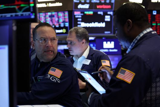 미국 주요 지수가 일제히 폭락한 지난 4일 뉴욕증권거래소 모습./연합뉴스