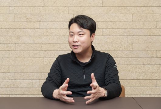 이재성 트웰브랩스 대표가 지난달 17일 서울 용산구 이태원동 사무실에서 조선비즈와 인터뷰하고 있다./트웰브랩스 제공