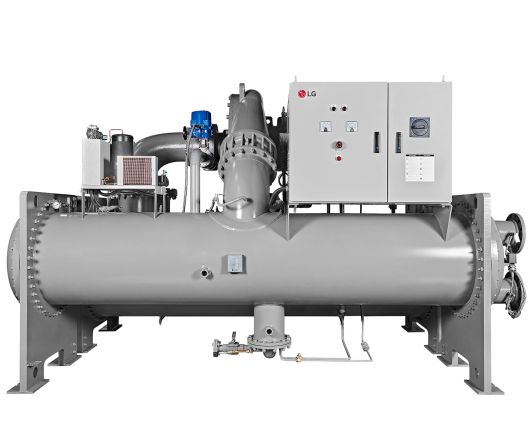 LG전자가 8일 서울 강서구 마곡 LG사이언스파크에서 기자간담회를 갖고 ES사업본부의 사업 전략방향과 인공지능(AI) 데이터센터용 HVAC 솔루션 등을 소개했다. AI 데이터센터 열관리 솔루션으로 주목 받고 있는 초대형 냉방기 '무급유 인버터 터보 칠러'./LG전자 제공