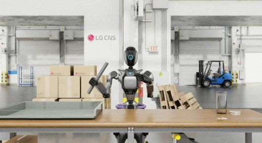 LG CNS가 휴머노이드 로봇에 피지컬 AI를 적용하기 위해 시뮬레이션 기반으로 학습을 시키고 있다./LG CNS 제공